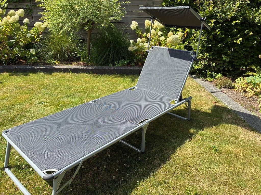 Ligstoel / ligbed opklapbaar antraciet, Ophalen, Zo goed als nieuw, Aluminium, Inklapbaar