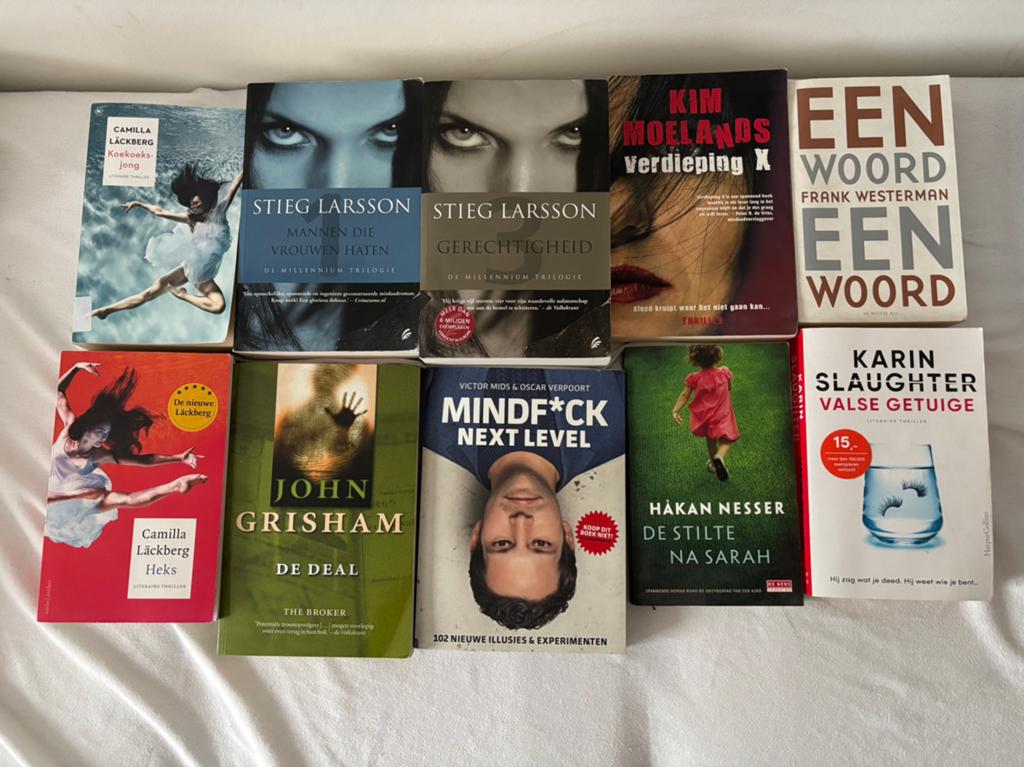 Diverse boeken 23 in 1 koop, Ophalen, Zo goed als nieuw
