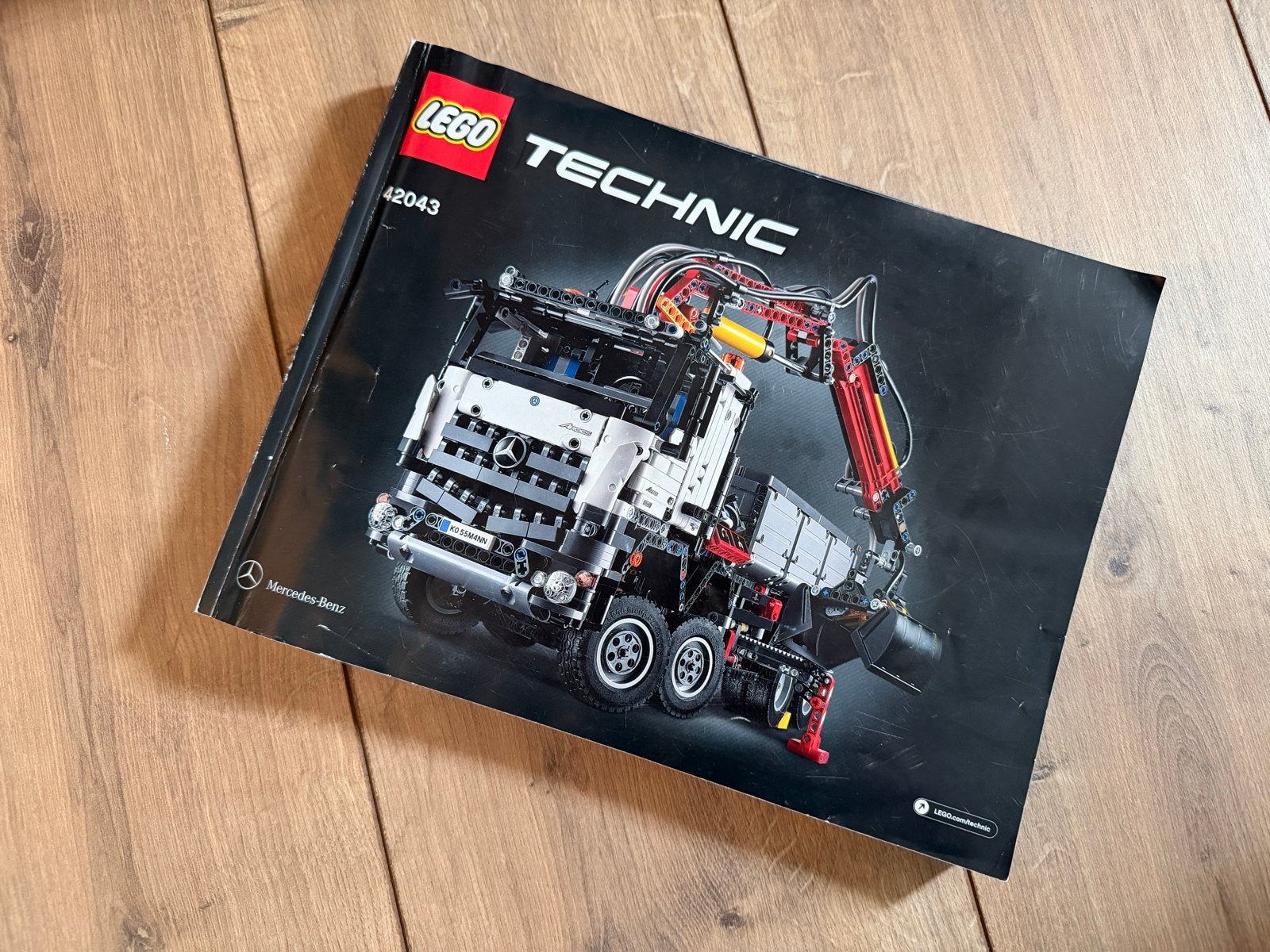 LEGO Technic Mercedes-Benz Arocs 3245 (42043), Ophalen, Gebruikt