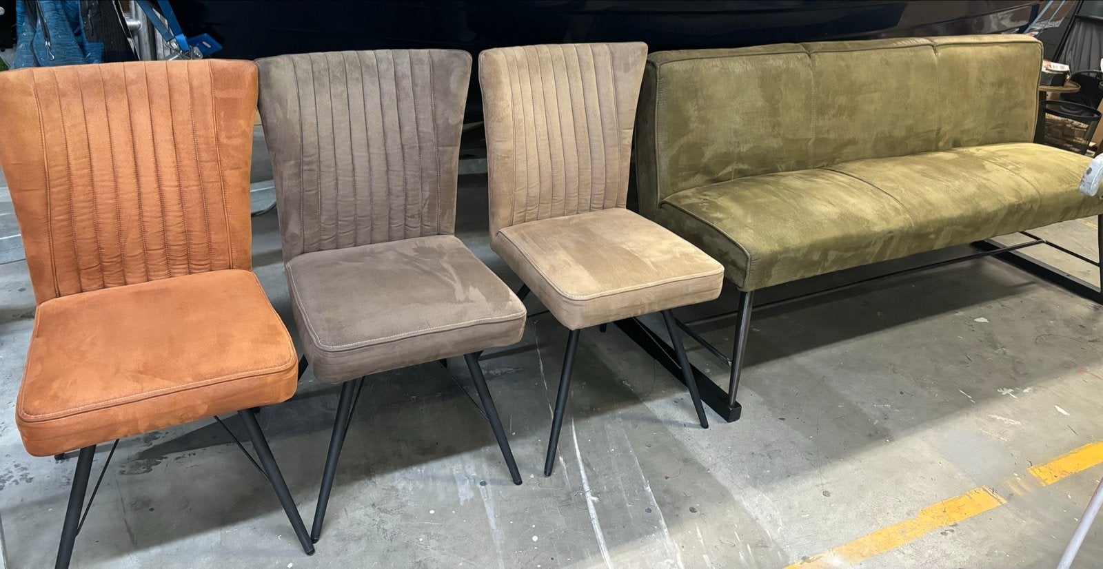 Set van 3 eetkamerstoelen en 1 eetkamerbank, Ophalen, Gebruikt, Overige kleuren, Drie