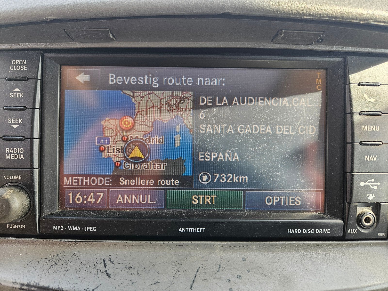 Originele radio navigatie Chrysler Grand Voyager RT/Jeep, Ophalen of Verzenden, Zo goed als nieuw