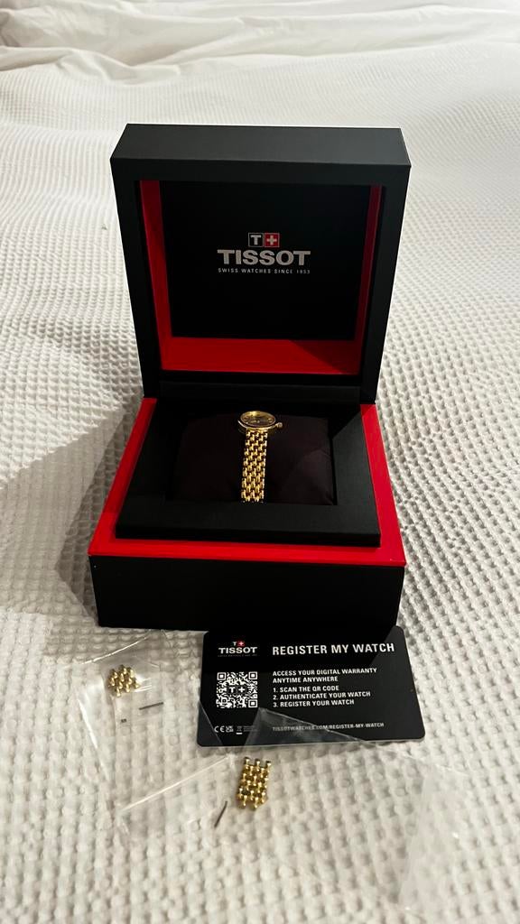 Tissot LOVELY horloge, Sieraden, Tassen en Uiterlijk, Horloges | Dames, Overige merken, Staal, Polshorloge, Ophalen of Verzenden