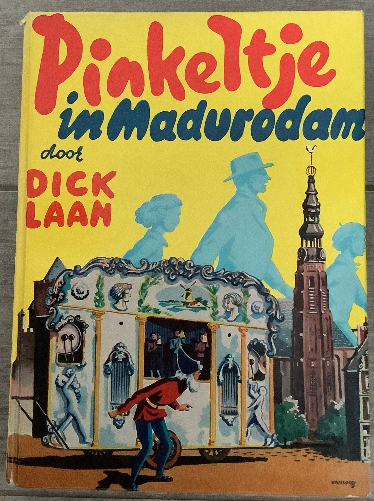 Pinkeltje in Madurodam - Dick Laan (13e druk), Ophalen of Verzenden, Gelezen, Fictie algemeen