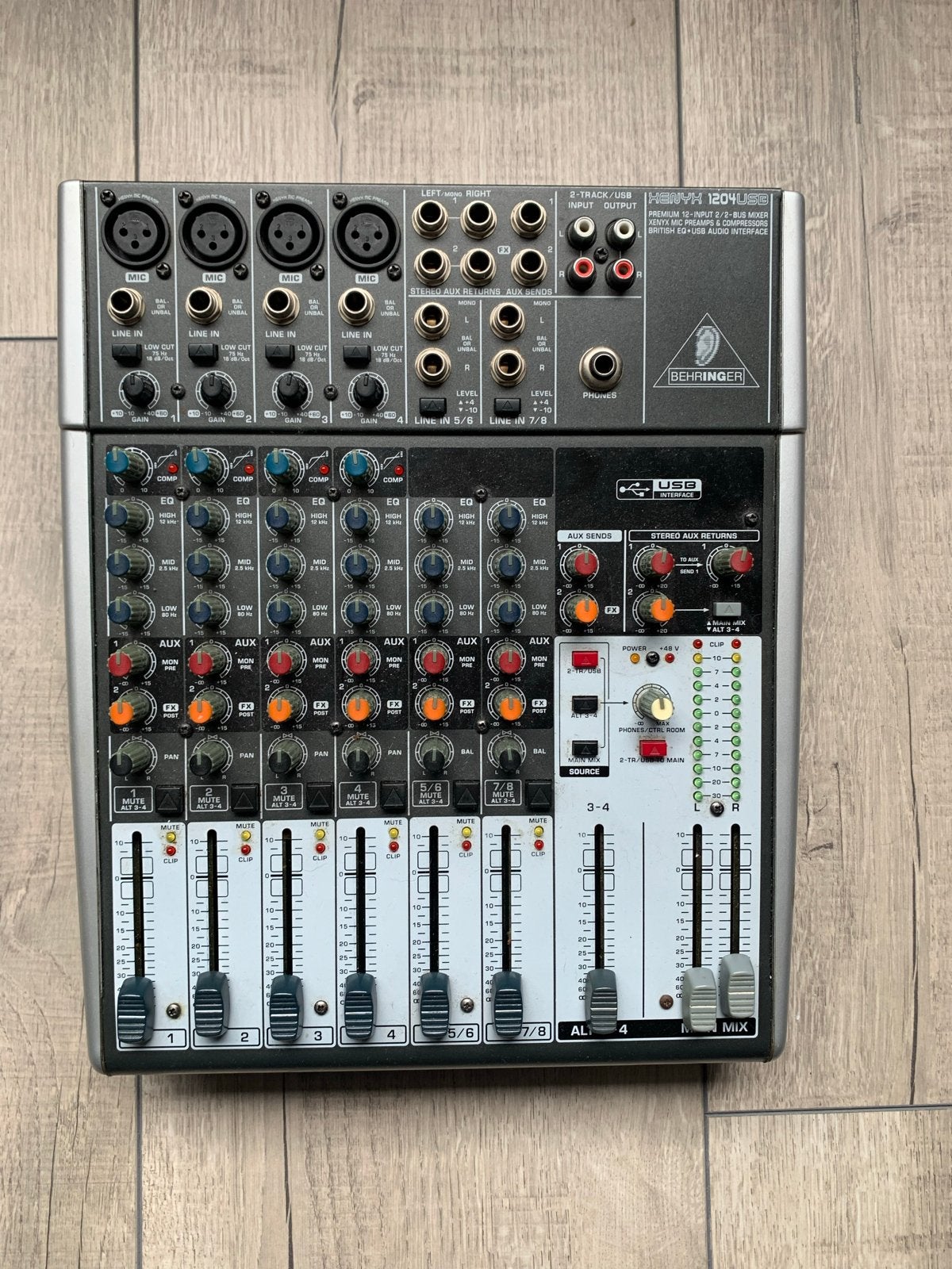 Behringer Xenyx 1204USB Mixer - gebruikt, Ophalen, Gebruikt, Minder dan 5 kanalen, Microfooningang