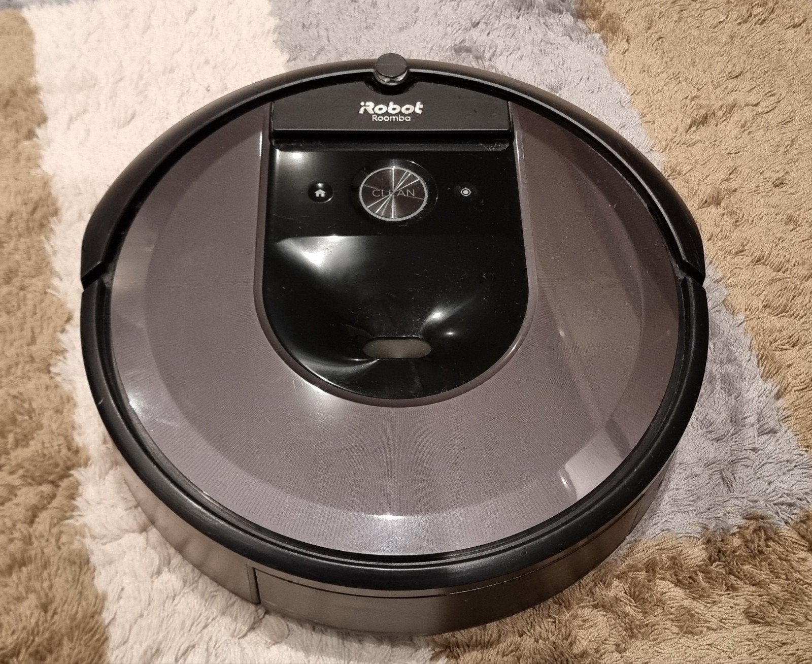 iRobot Roomba i7 robotstofzuiger met laadstation, Witgoed en Apparatuur, Stofzuigers, Gebruikt, IRobot, Ophalen of Verzenden, Robotstofzuiger