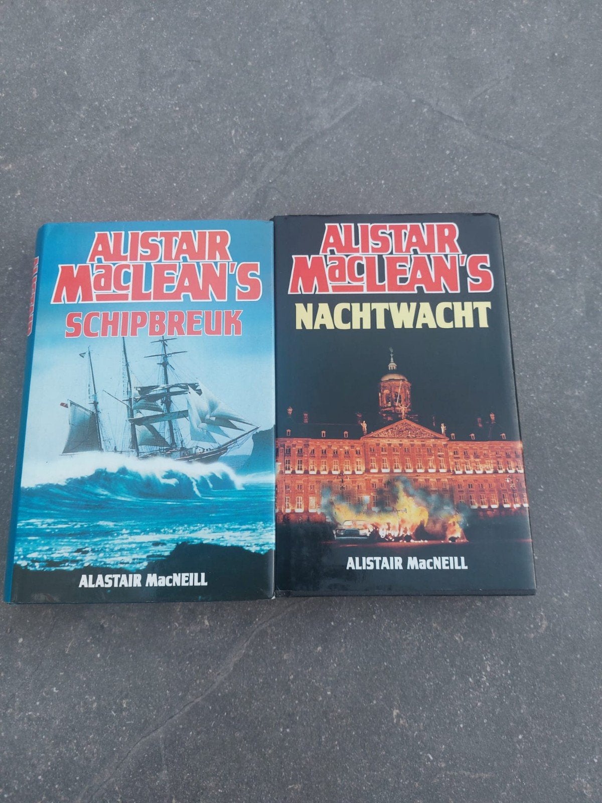 Alistair MacLean's boeken: Schipbreuk en Nachtwacht 3€ pst, Ophalen of Verzenden