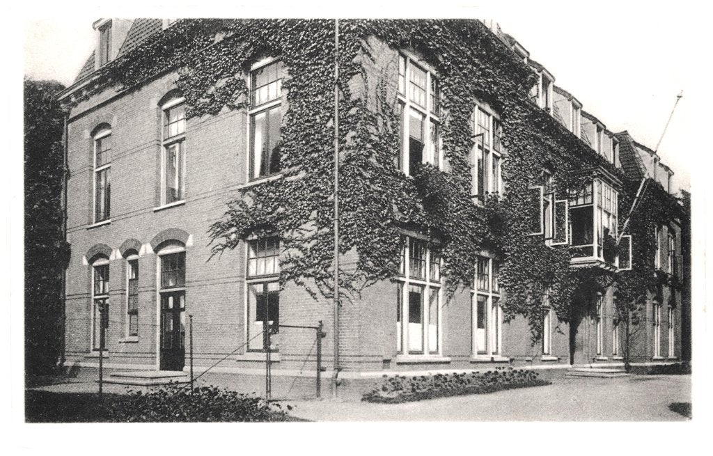 969037	Leiden	Jr 30 40 ziekenhuis	Diaconessenhuis, Ophalen of Verzenden, 1920 tot 1940, Ongelopen, Zuid-Holland
