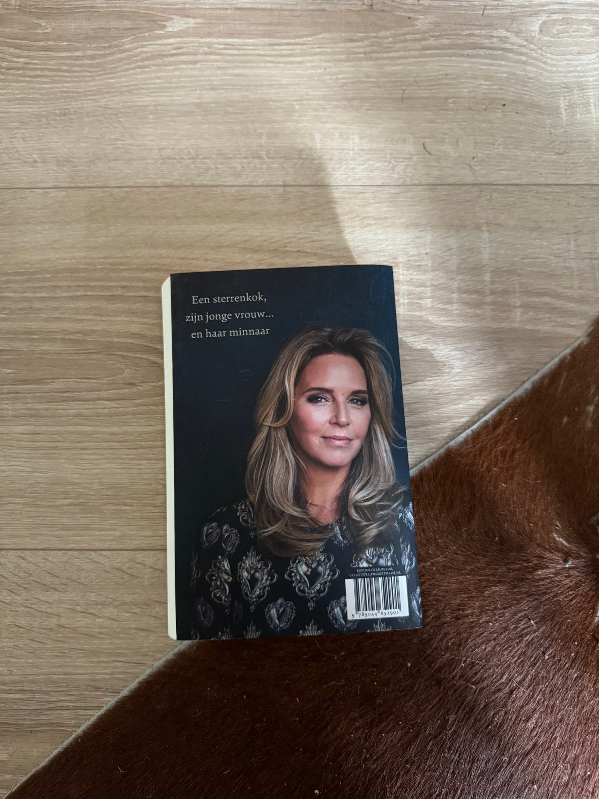 Esther Verhoef - Alter Ego (Literaire Thriller), Ophalen of Verzenden, Zo goed als nieuw, Nederland