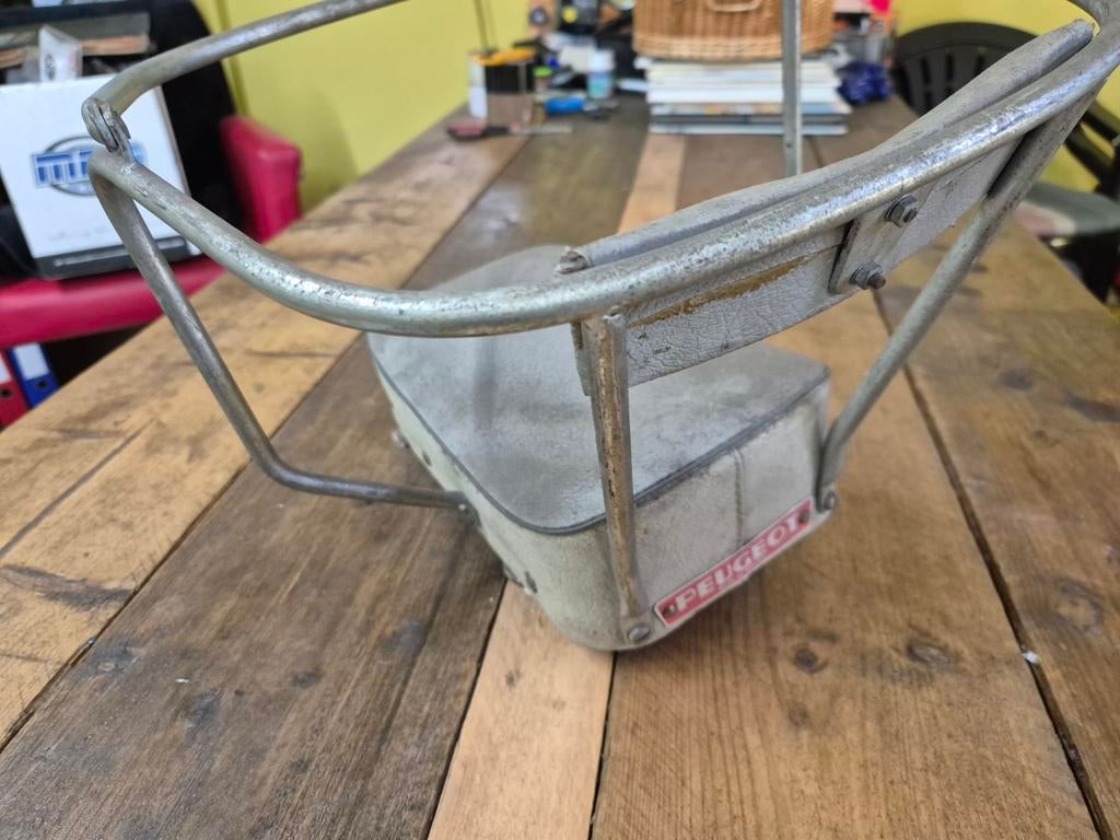 Kinderzitje, Fietsen en Brommers, Brommeronderdelen | Oldtimers, Ophalen of Verzenden, Zadel, Overige merken