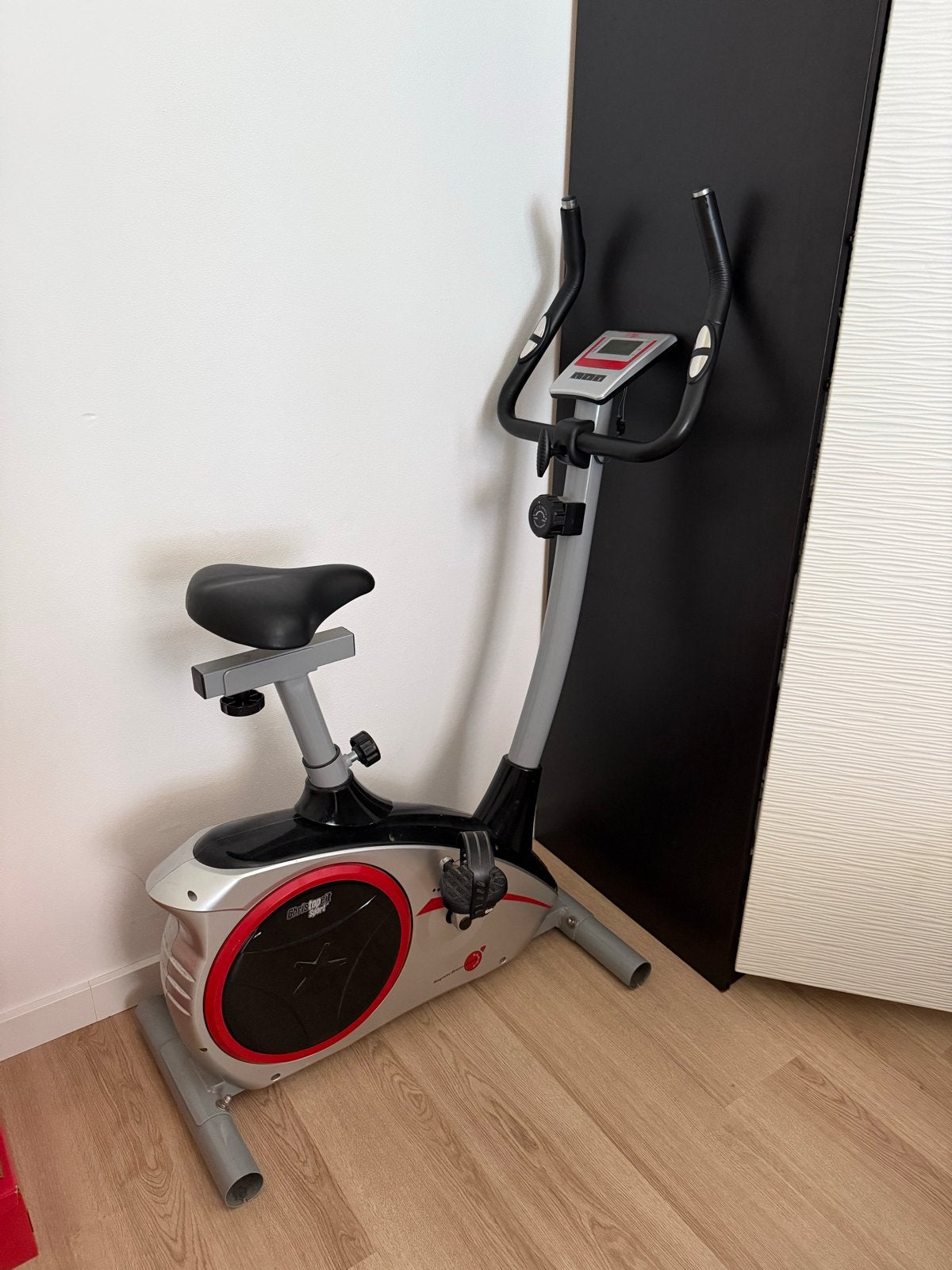 Hometrainer Christopeit Sport - Perfect voor thuisworkout, Ophalen, Gebruikt, Metaal, Benen