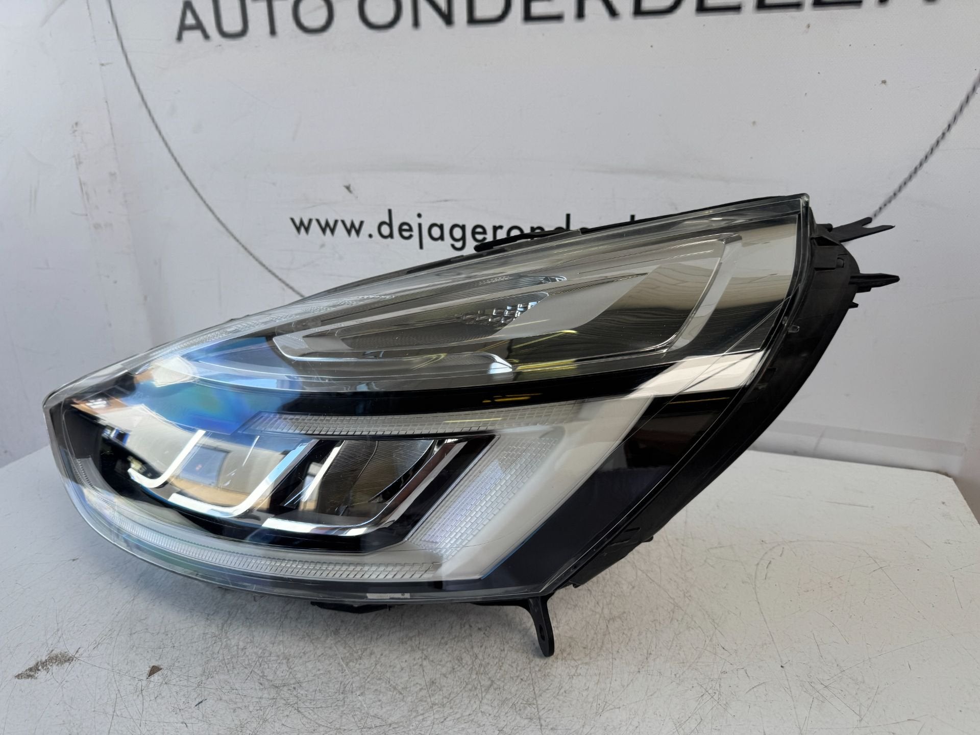 RENAULT CLIO 4 FULL LED KOPLAMP LINKS 260606098R, Auto-onderdelen, Renault Group, Gebruikt, Contact.group@renault.com, Renault