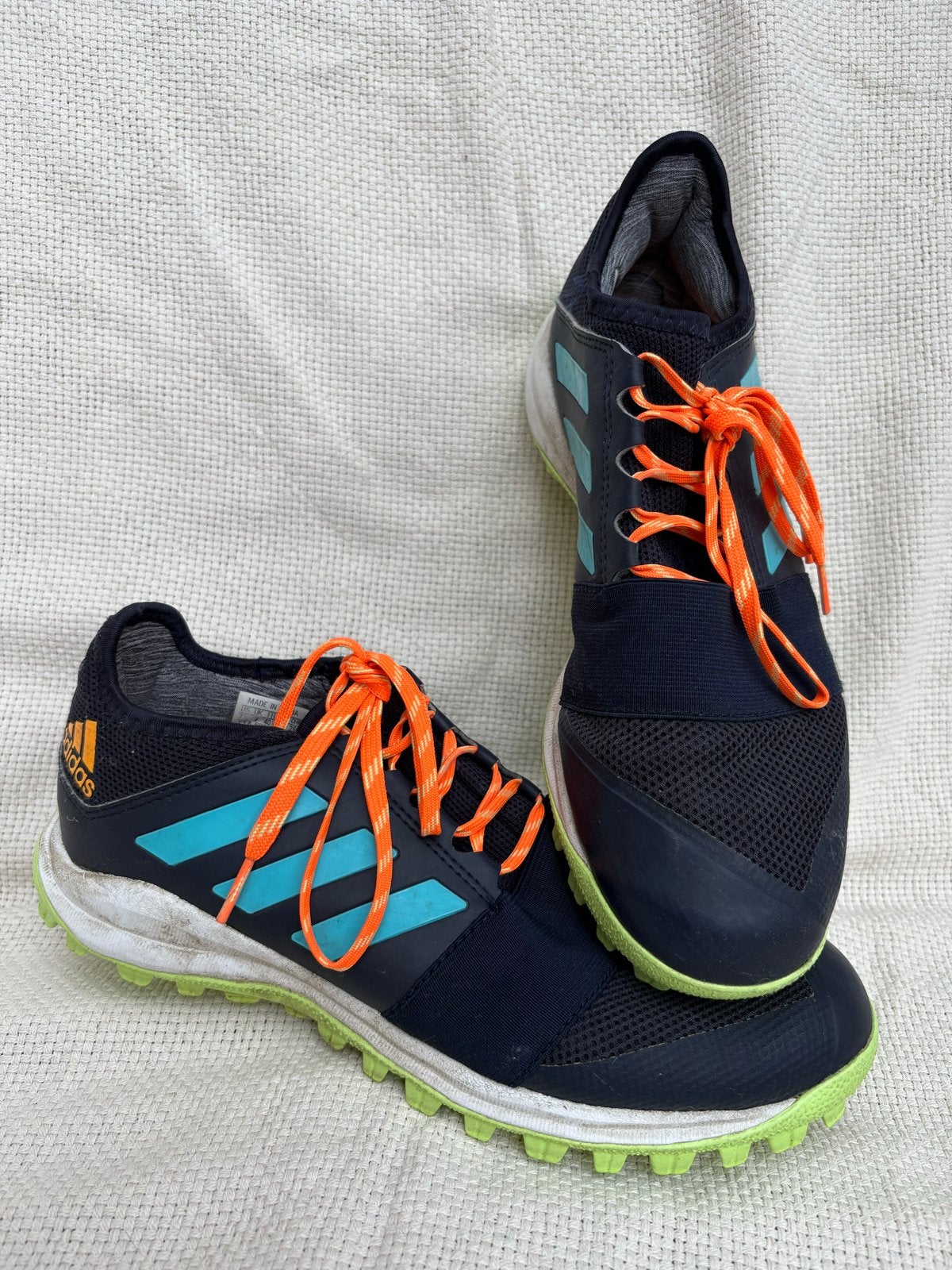 Adidas hockeyschoenen - Maat 40 - weinig gebruikt, Sport en Fitness, Hockey, Ophalen of Verzenden, Gebruikt, Schoenen