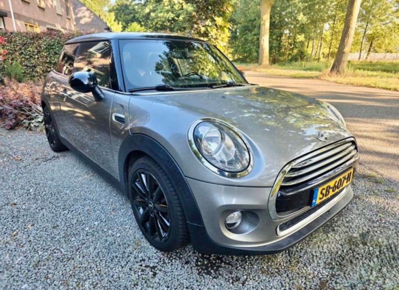 Mini 1.5 Cooper 2018 Open dak Panorama/Airco/Navi/Halfleder, Auto's, Mini, Voorwielaandrijving, 136 pk, Zwart, Leder en Stof