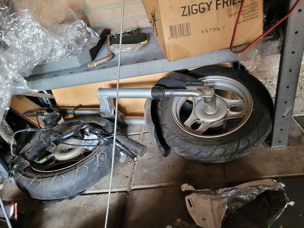Peugeot Ludix banden, Ophalen of Verzenden, Overige typen, Peugeot