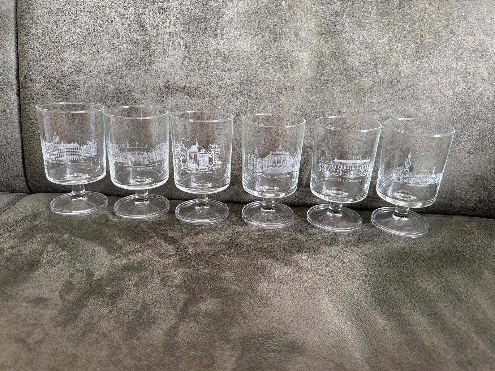 6 glazen met paleizen, Ophalen of Verzenden