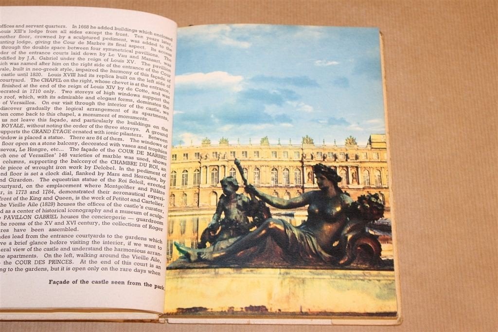 Versailles — Vintage Fotoboek Paleis & Tuinen 1951, Boeken, Ophalen of Verzenden, Gelezen, Europa