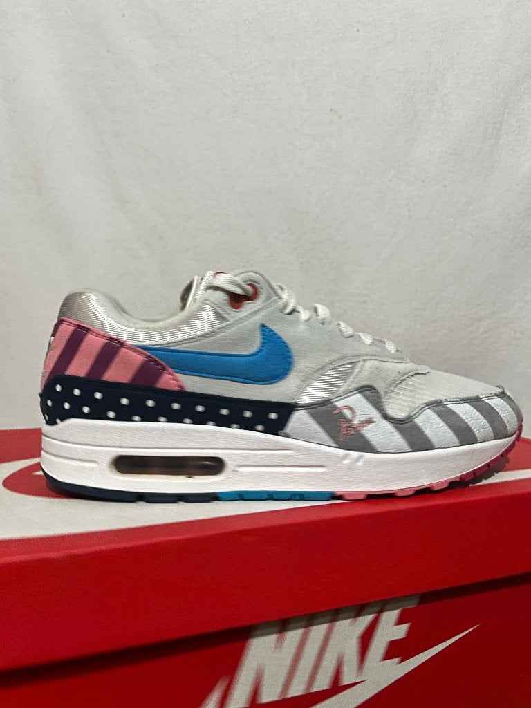 Maat 42,5 - Nike Air Max 1 Parra, Kleding | Heren, Overige kleuren, Verzenden, Nike, Nike
