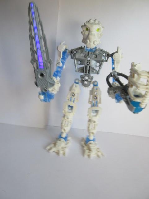 8732 Bionicle Toa Matoro, Ophalen of Verzenden, Zo goed als nieuw, Lego
