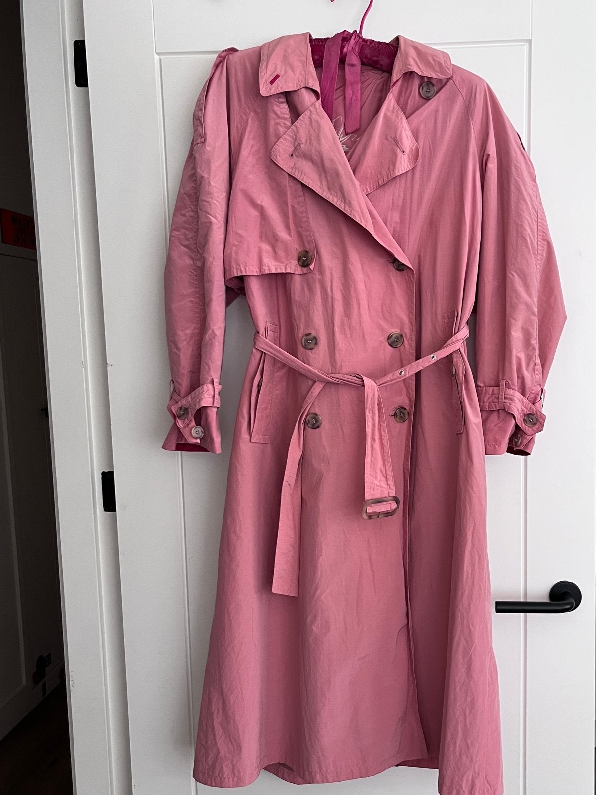 Roze vintage trenchcoat - Maat S-M, Ophalen of Verzenden, Gedragen, Maat 36 (S), Roze