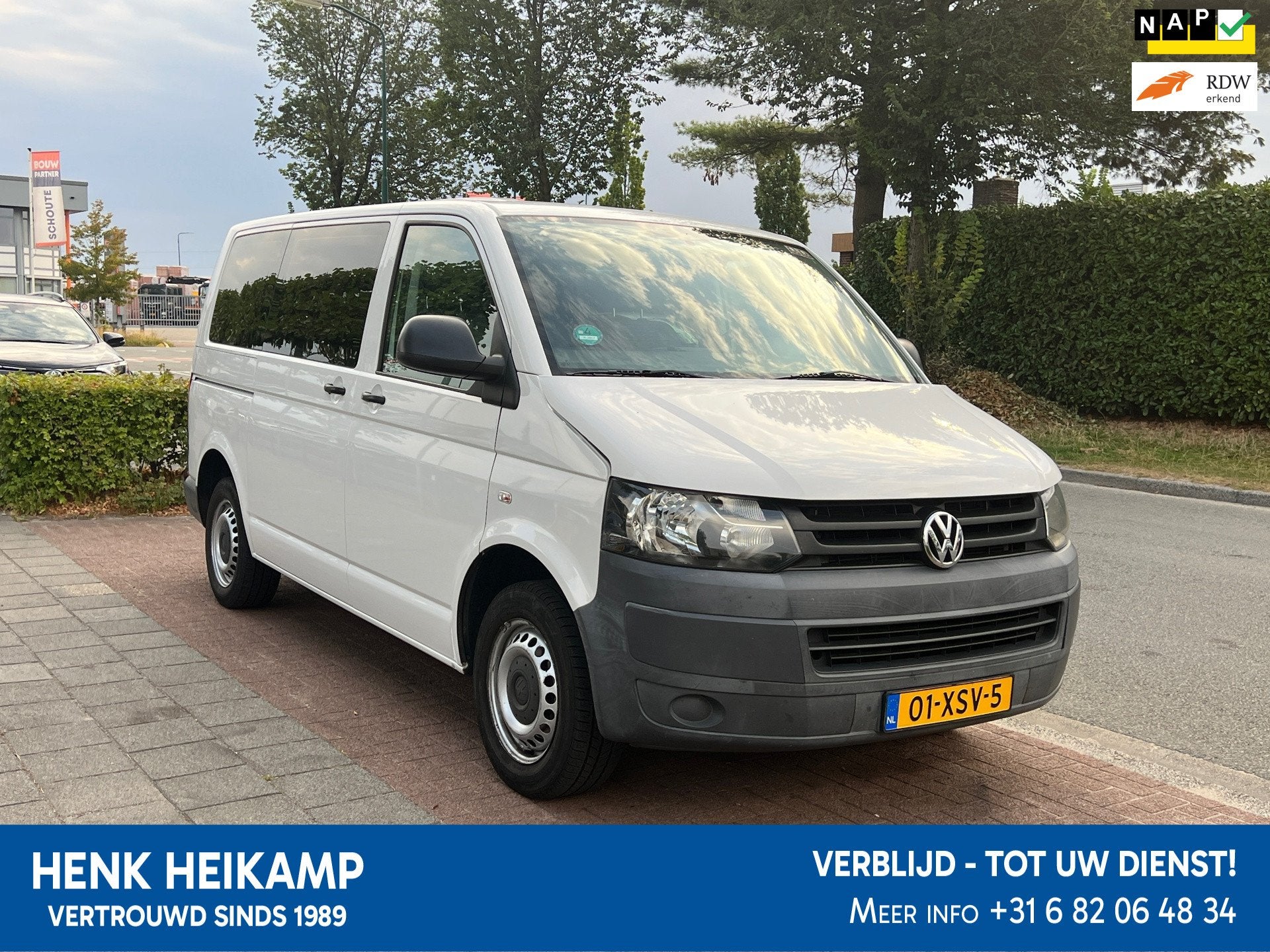 Volkswagen Transporter Kombi 2.0TDI L1H1 Trendline *9Pers| A, Voorwielaandrijving, Euro 5, Gebruikt, 241 €/maand