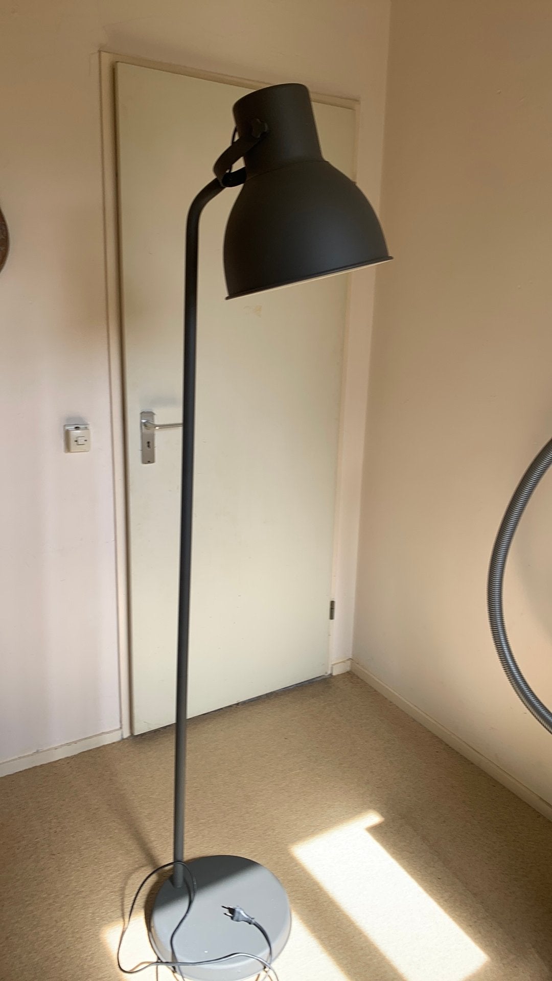 Lamp zwart, Ophalen, Zo goed als nieuw, Minder dan 100 cm