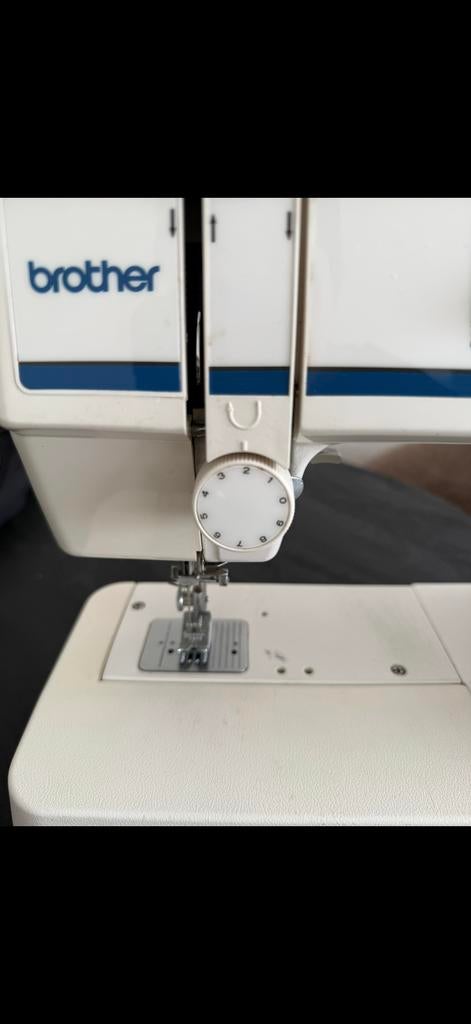 Brother VX-1010 naaimachine, Hobby en Vrije tijd, Naaimachines en Toebehoren, Ophalen, Gebruikt, Naaimachine, Brother