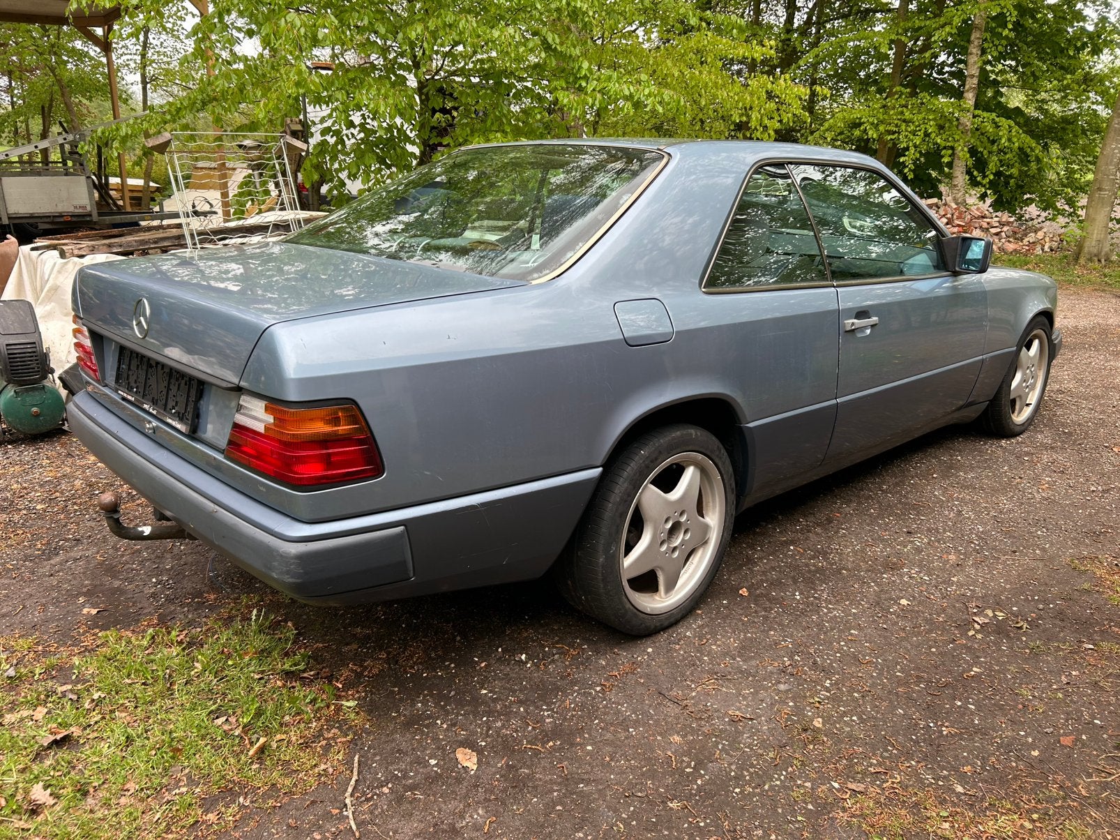 Mercedes benz w124 coupe, Ophalen of Verzenden