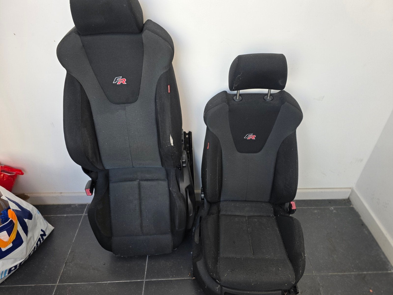 Stoffen autostoelen Seat Leon FR (voor en achter), Ophalen, Gebruikt, Seat