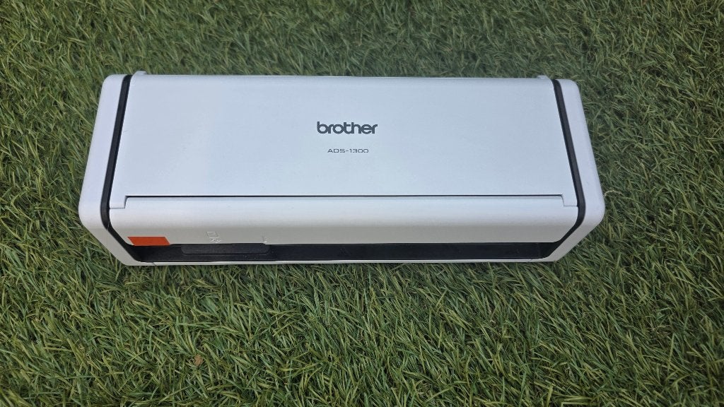 Brother ADS-1300 scanner, Zo goed als nieuw, Ophalen, IOS, Mobiele scanner