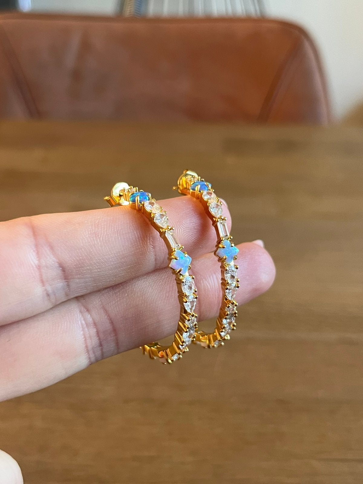 Nieuw! Franky Amsterdam Adriana nono opal earrings, Sieraden, Tassen en Uiterlijk, Met kristal, 20 of groter, Nieuw, Ophalen of Verzenden