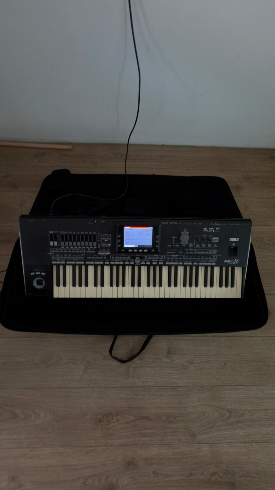 Korg Pa3X Professional Arranger Workstation met 256MB RAM, Muziek en Instrumenten, Keyboards, Ophalen, Korg, Aanslaggevoelig, 61 toetsen