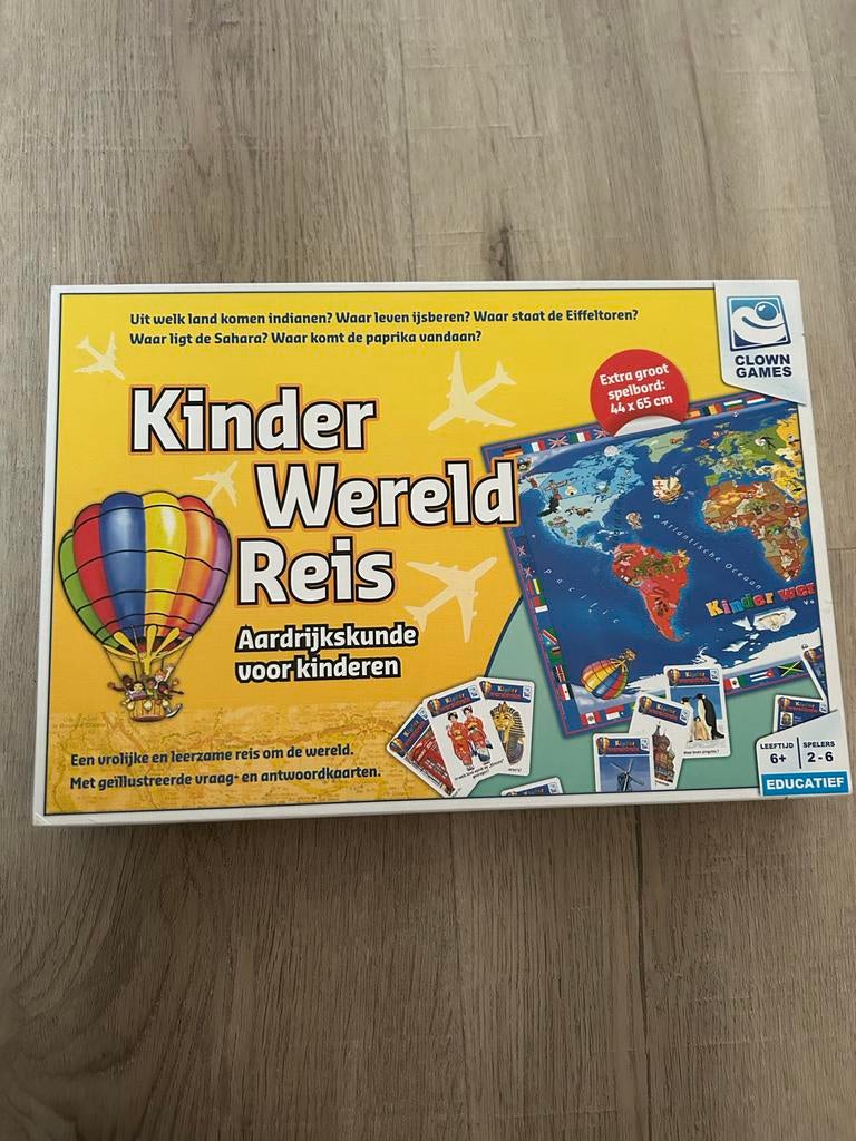 Kinder Wereld Reis - Aardrijkskunde voor kinderen, Drie of vier spelers, Ophalen of Verzenden, Zo goed als nieuw