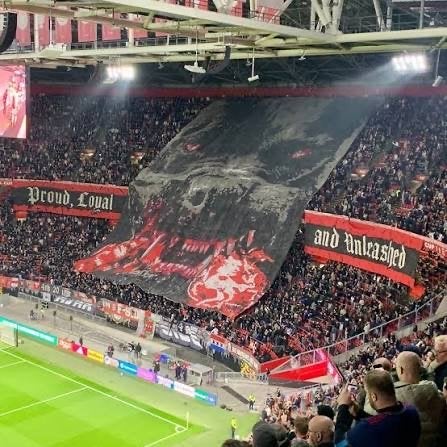 GEZOCHT Seizoenskaart F-side huur, Eén persoon, Augustus