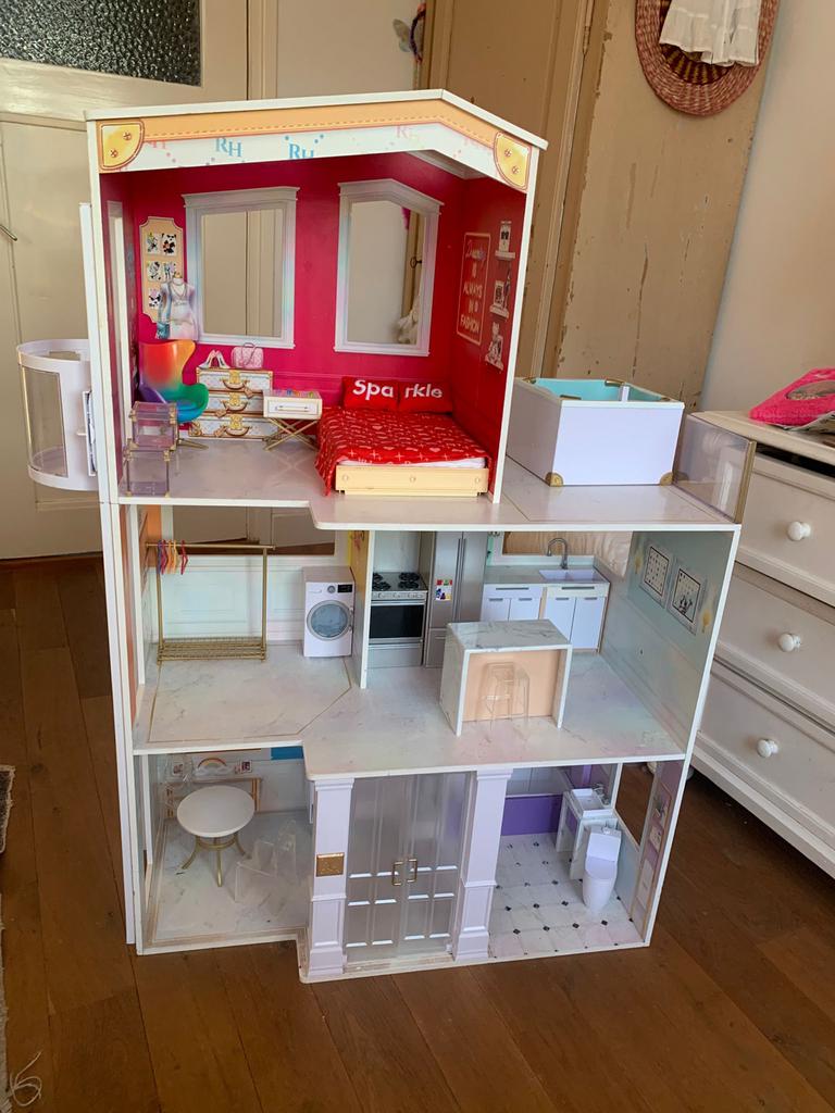 Rainbow High fashion huis, Ophalen of Verzenden, Gebruikt, Poppenhuis