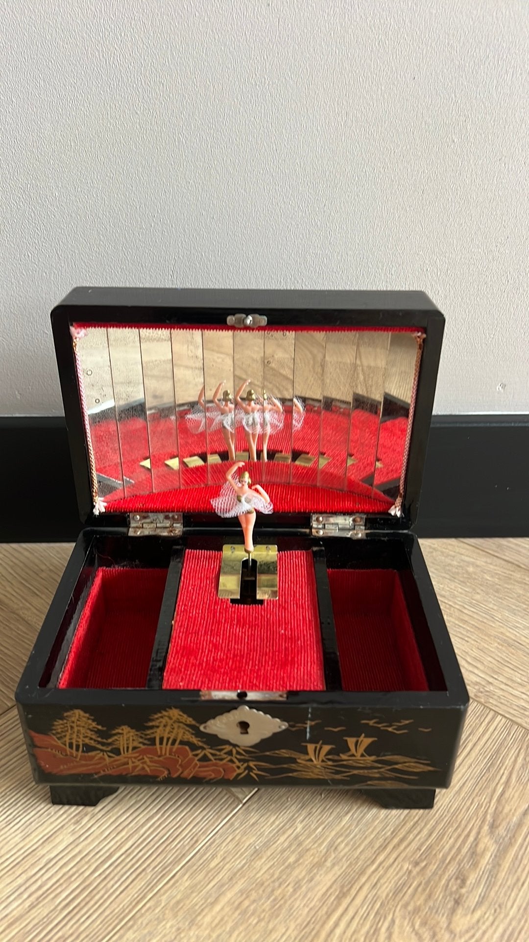 Japanse Sankyo muziekdoos vintage - prachtig verzamelobject, Ophalen of Verzenden