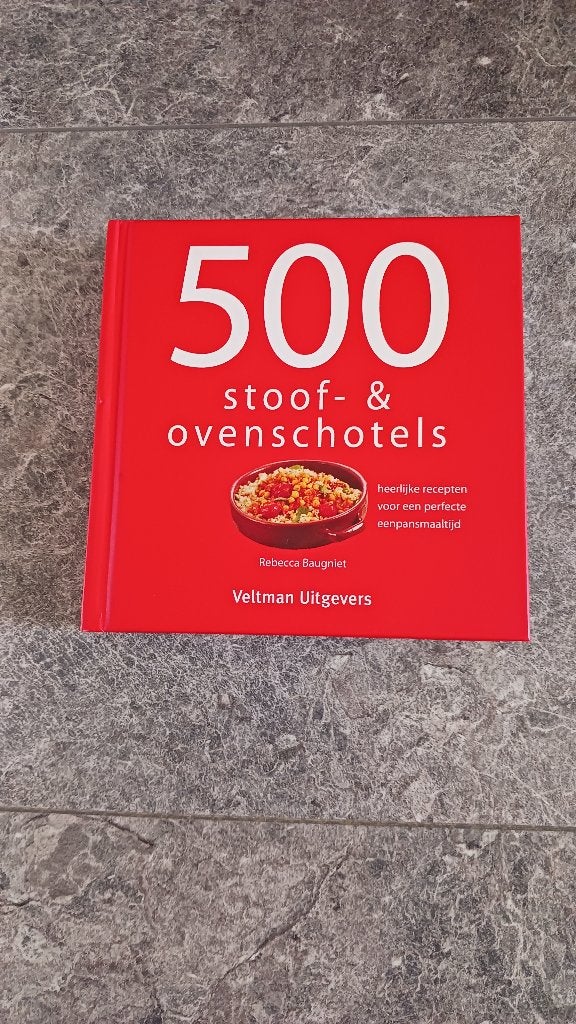 kookboek 500 stoof - & ovenschotels, Boeken, Kookboeken, Ophalen of Verzenden, Gelezen