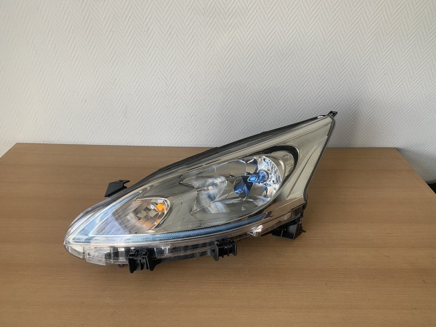 koplamp links nissan E-NV NV200 2014 tot 2021 260604FA0A, Gebruikt, -, -, Ophalen of Verzenden