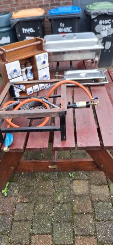 tka gasbrander/rechaud compl/oud keukenkastje, Ophalen, Gebruikt
