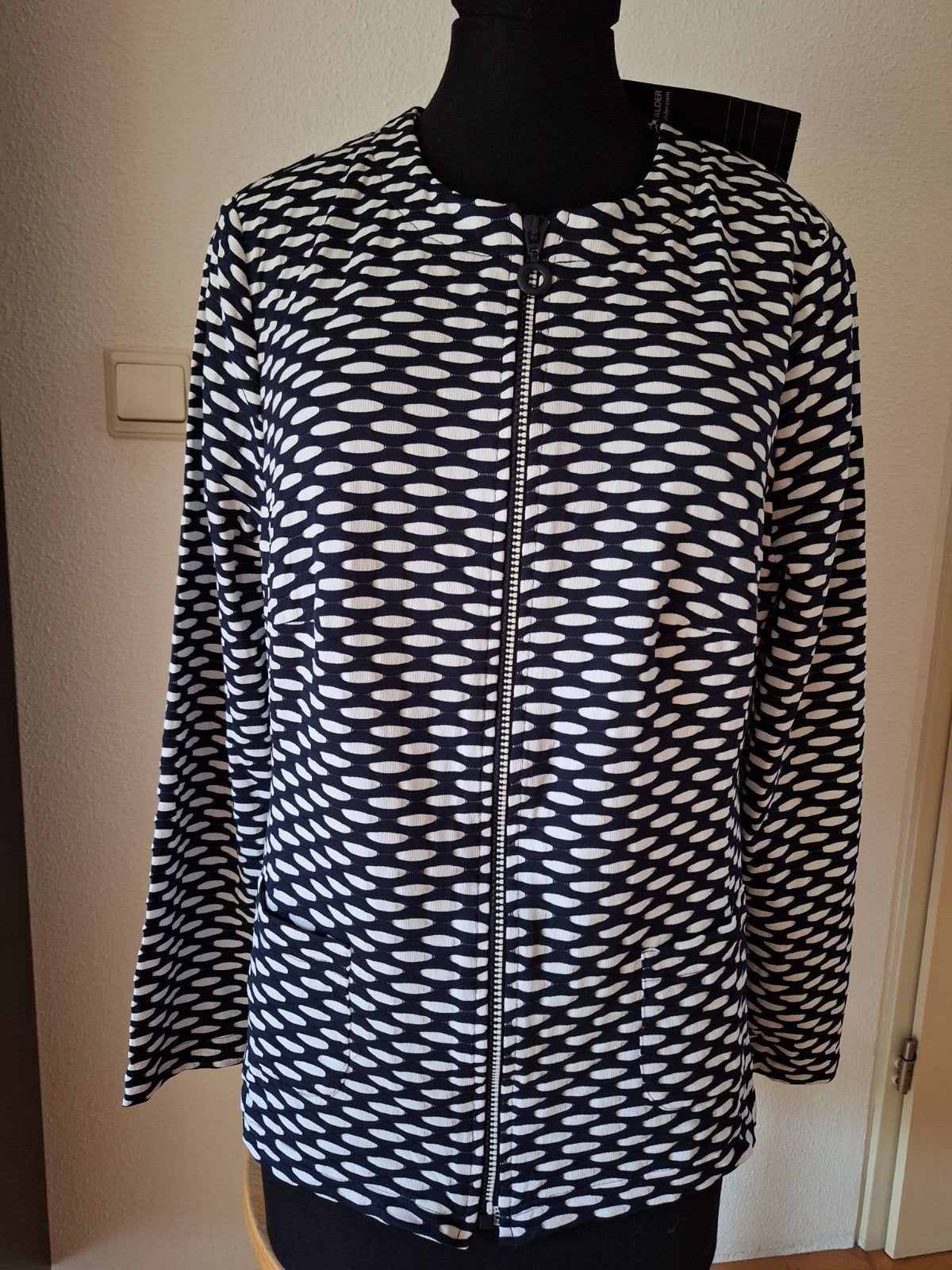 Frank Walder vest met rits, maat 42, Zwart, Maat 42/44 (L), Ophalen of Verzenden, Zo goed als nieuw