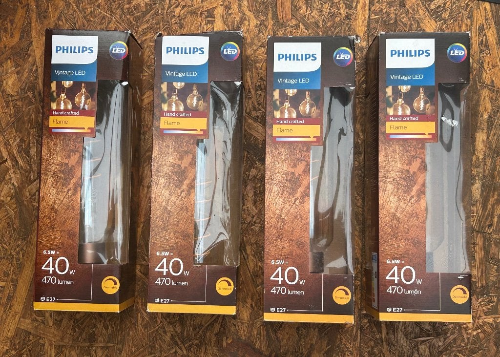 4x Philips Vintage LED Flame E27 Dimbare Lampen 6.5W=40W, Philips, Led-lamp, Nieuw, E27 (groot)