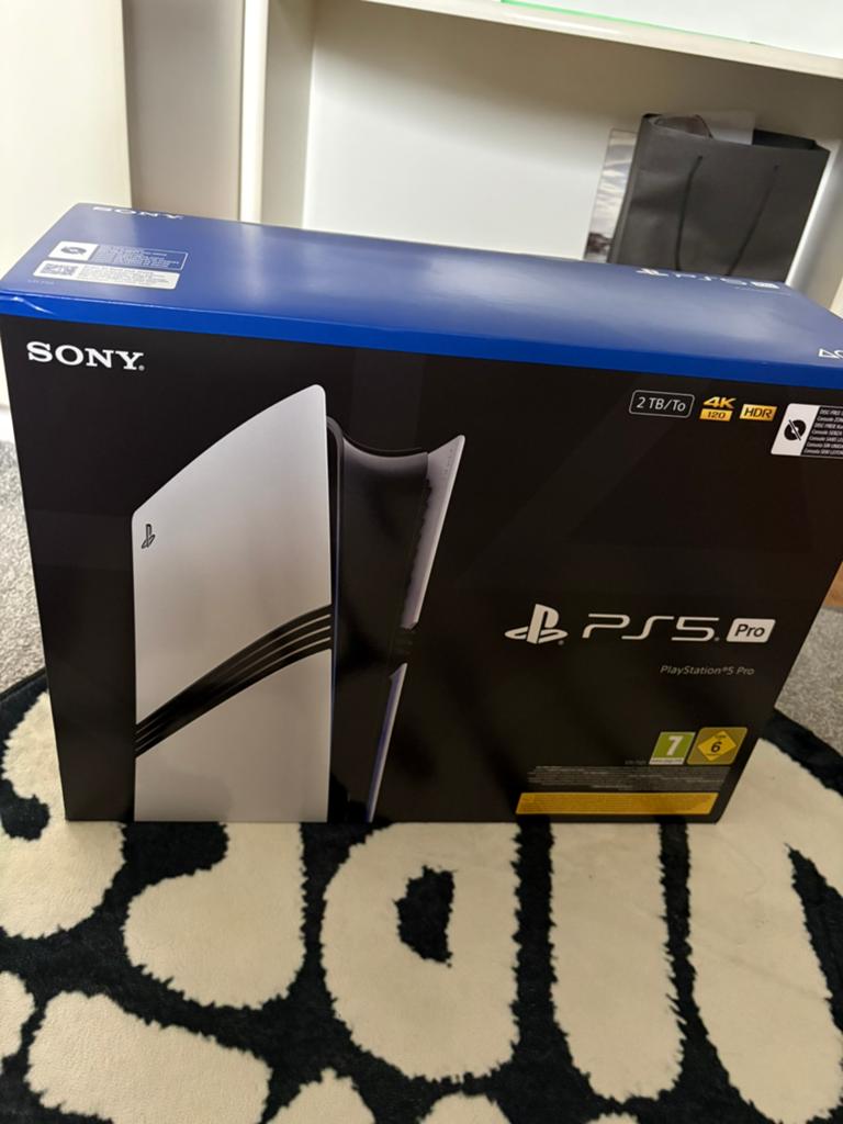 Playstation 5 Pro 2TB Geseald, Spelcomputers en Games, Spelcomputers | Sony PlayStation 5, Ophalen of Verzenden, Nieuw, Playstation 5