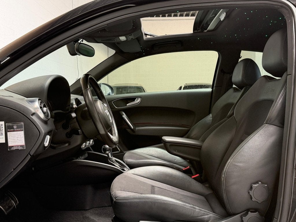 Audi A1 1.4 TFSI S edition - SCHUIFDAK - AUTOMAAT - BOSE - S, Auto's, Audi, Voorwielaandrijving, Euro 5, Zwart, 4 cilinders