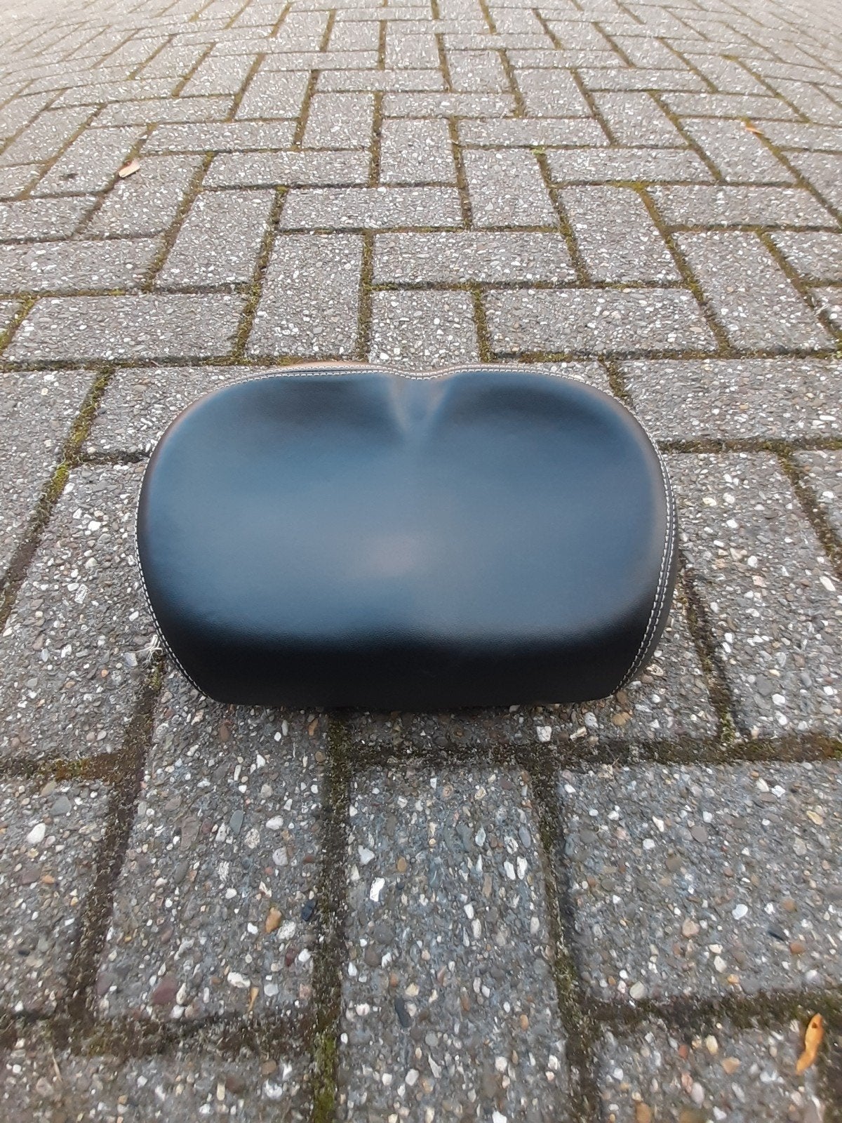 dameszadel of rokzadel, Ophalen, Zo goed als nieuw, Kunststof