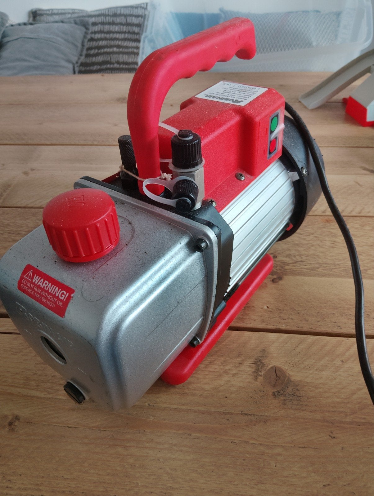 Robinaair vacuümpomp - Zo goed als nieuw, Ophalen, Zo goed als nieuw, Minder dan 200 liter/min, Minder dan 6 bar