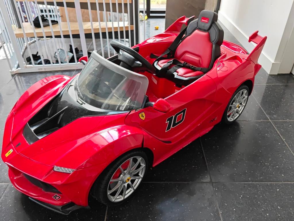 Kinderauto Ferrari FXX-K, Ophalen, Gebruikt, Afstandsbediening