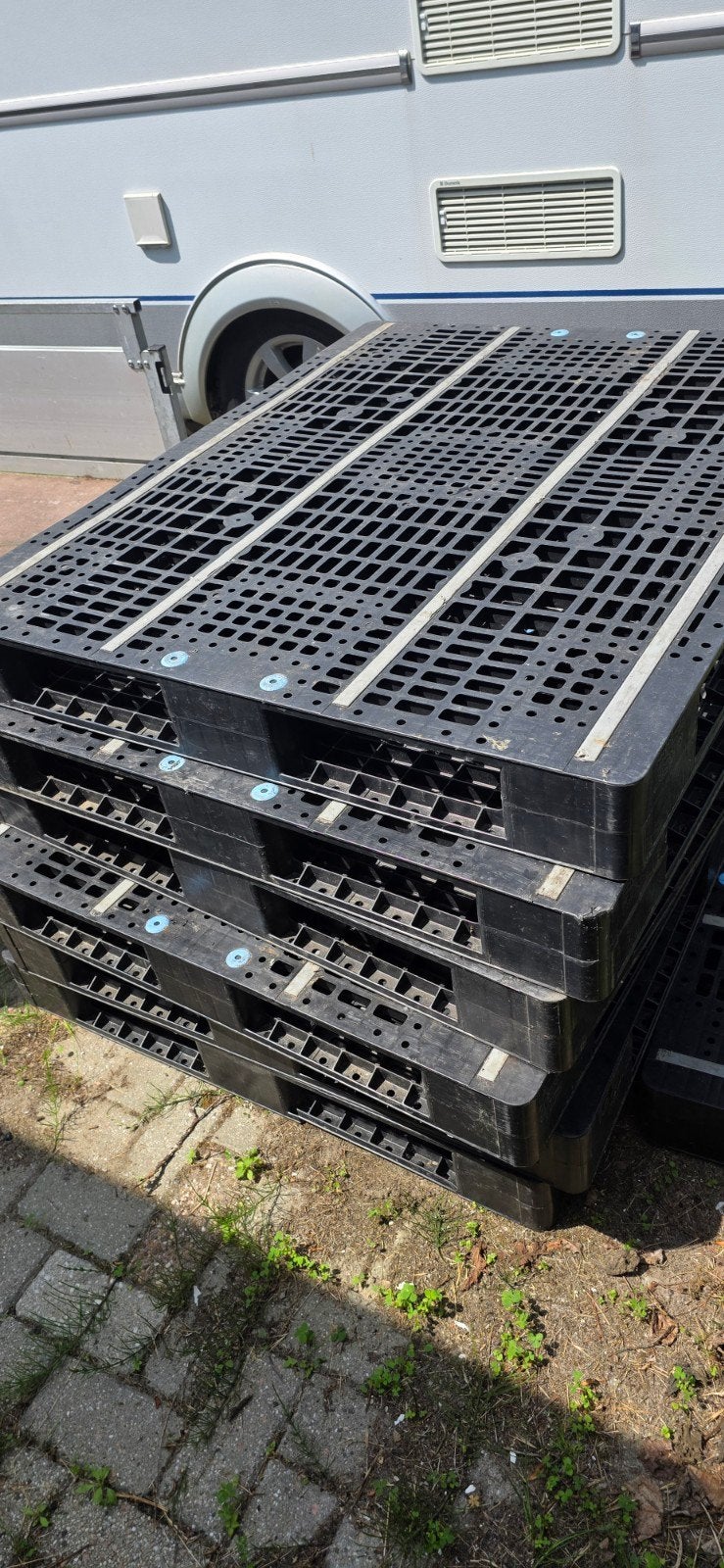 Stevige kunststof pallets voor diverse toepassingen, Ophalen, Gebruikt