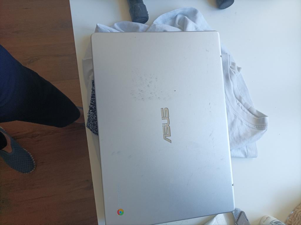 Goed chromebook, Computers en Software, Ophalen of Verzenden, Gebruikt, Asus