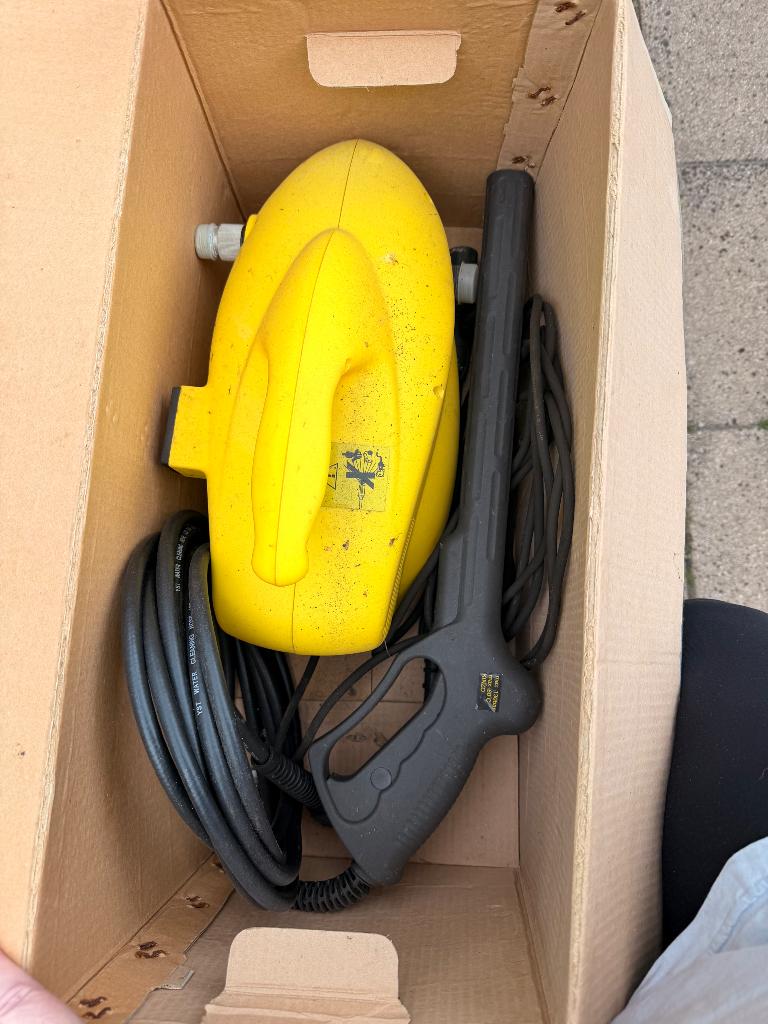 Hogedrukspuit, Ophalen, Zo goed als nieuw, Elektrisch, Kinzo