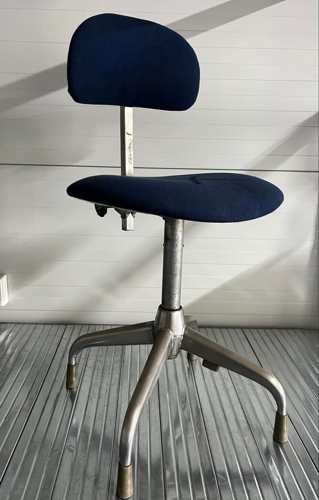 Gispen Draaibare jaren 30 bureau stoel, Ophalen, Gebruikt, Blauw, Bureaustoel