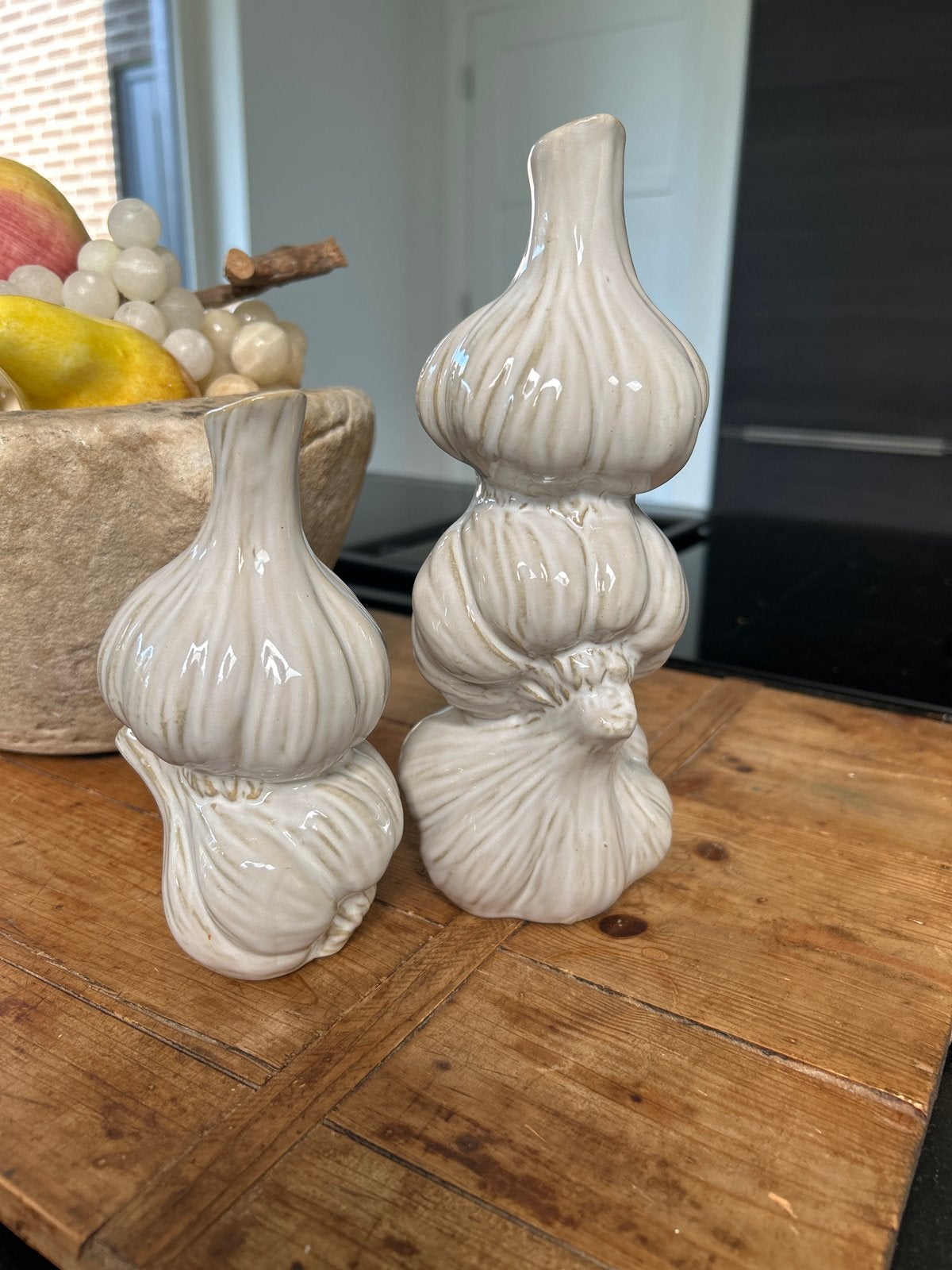 Set van 2 decoratieve knoflook vaasjes - 17 en 25 cm, Huis en Inrichting, Woonaccessoires | Vazen, Ophalen